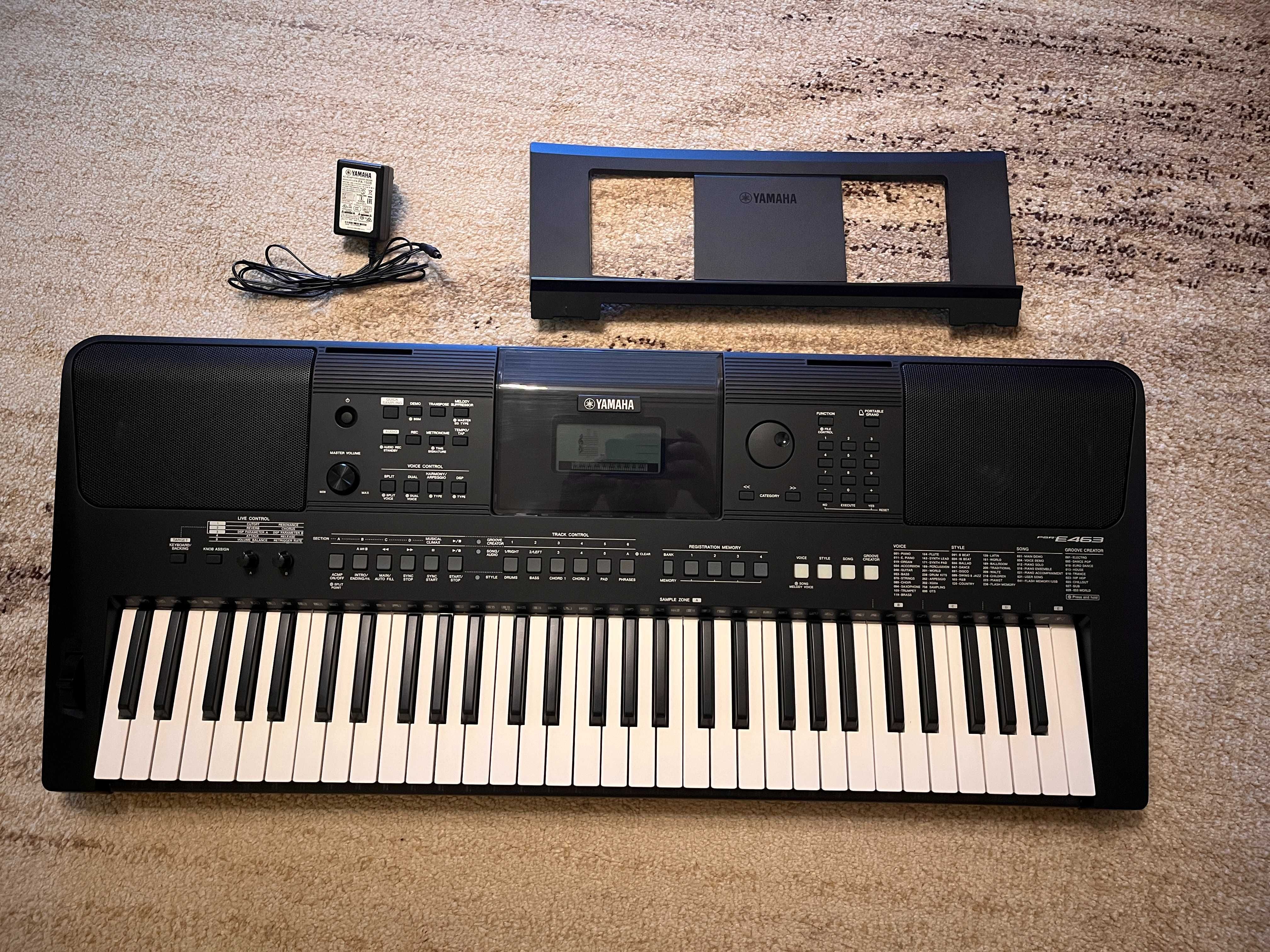 Keyboard YAMAHA PSR-E463 + pokrowiec