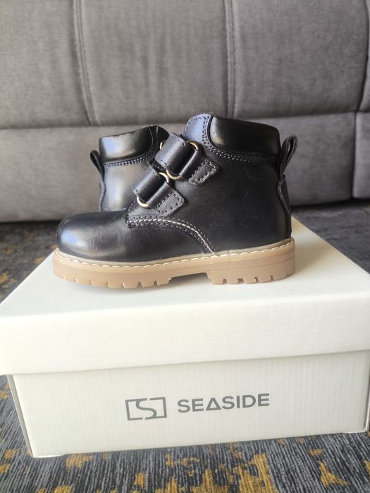 Botas de bebé em pele novas | Tamanho 20