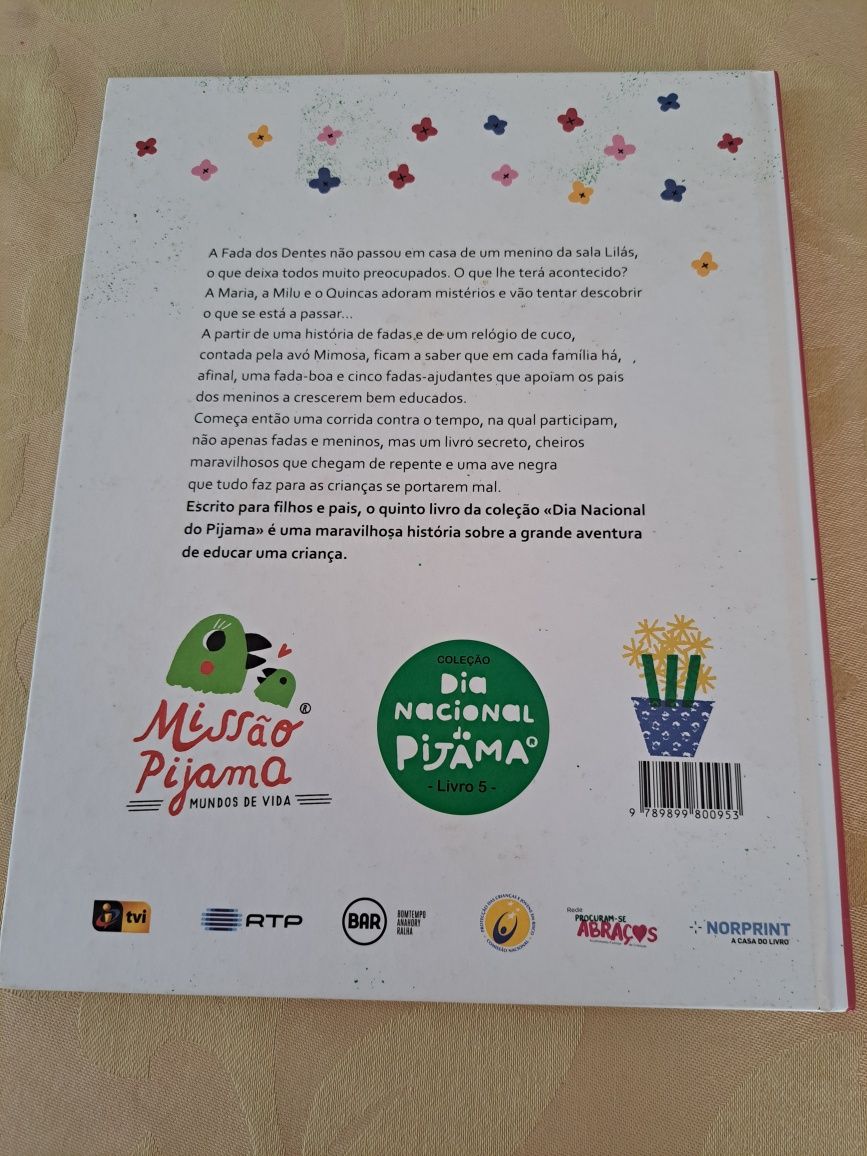 Livro Criança "A fada partiu a asa"