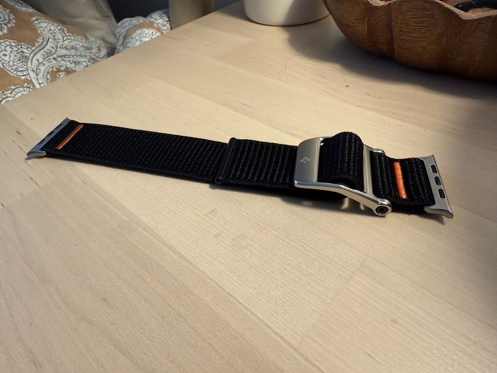 Spigen durapro flex - apple watch sports band