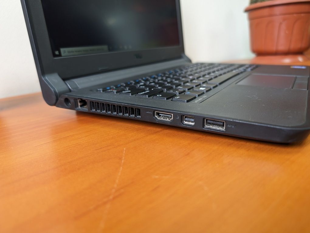 ОПТ.Ноутбук Dell Latitude 3350/i3-5005U/8/256/13/HD/гарантія 9міс