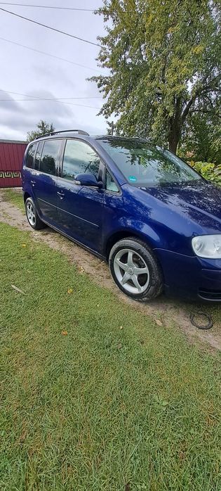 Фольцваген тоуран