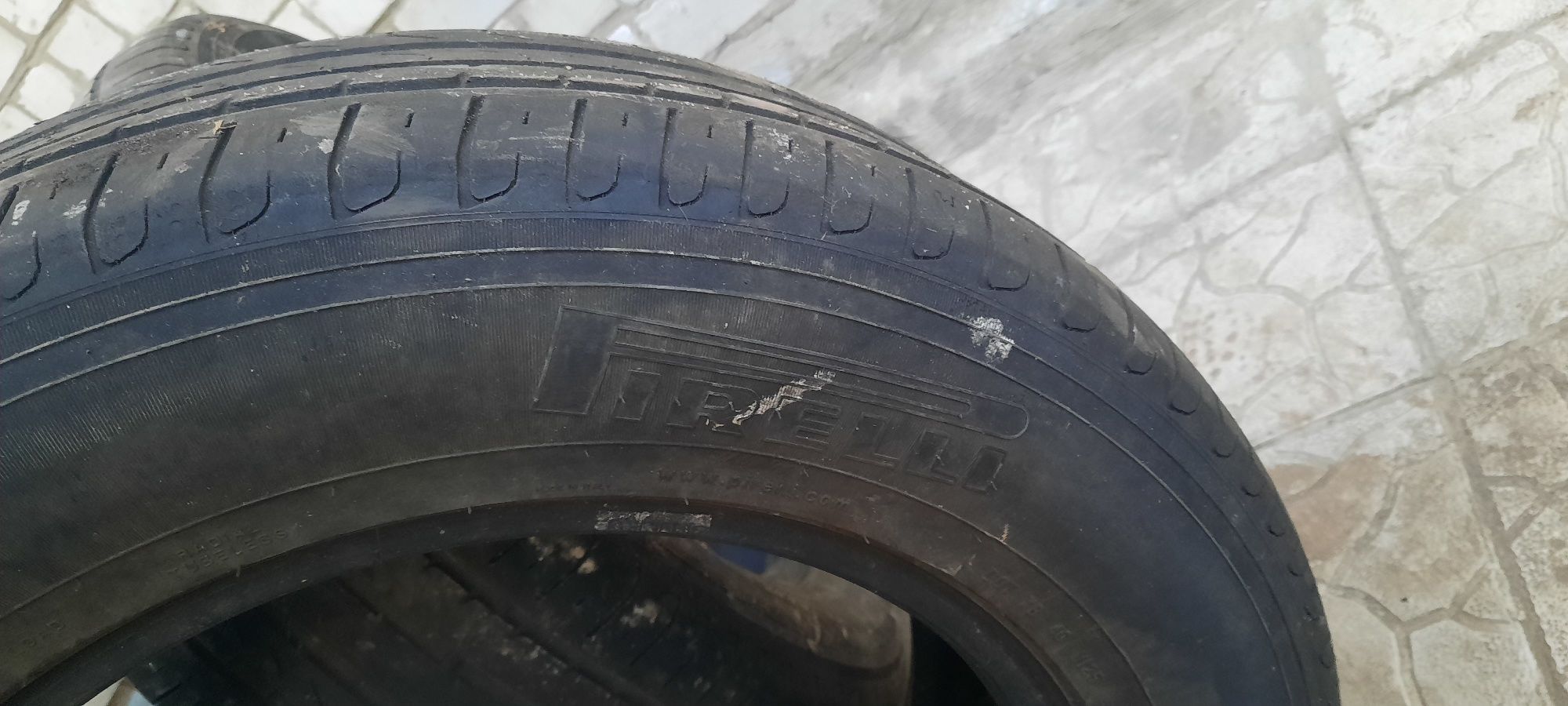 Продам летнюю резину 255/60R18