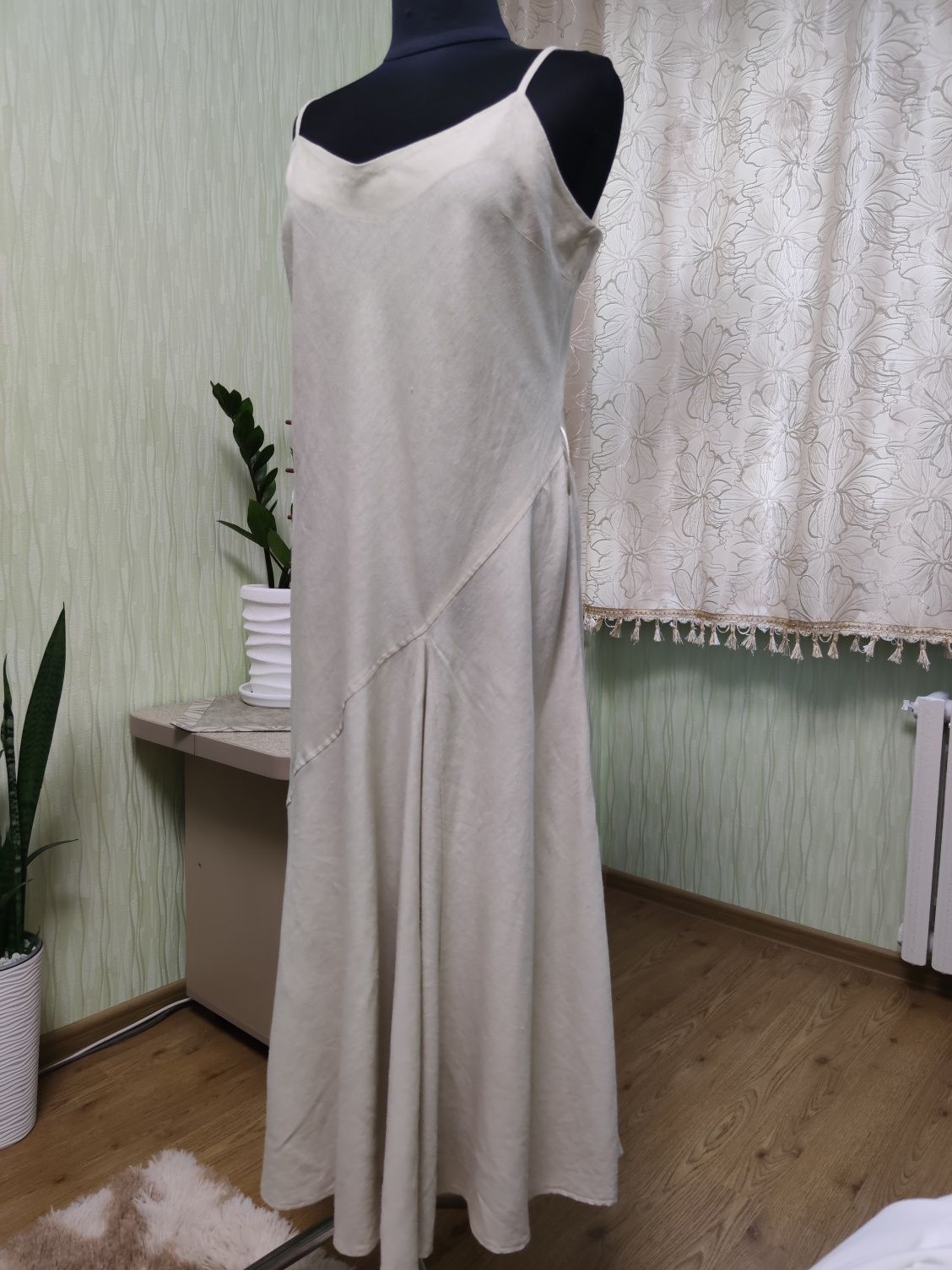 Сукня льняна розмір 46-48(16)  довга. Плаття Льон