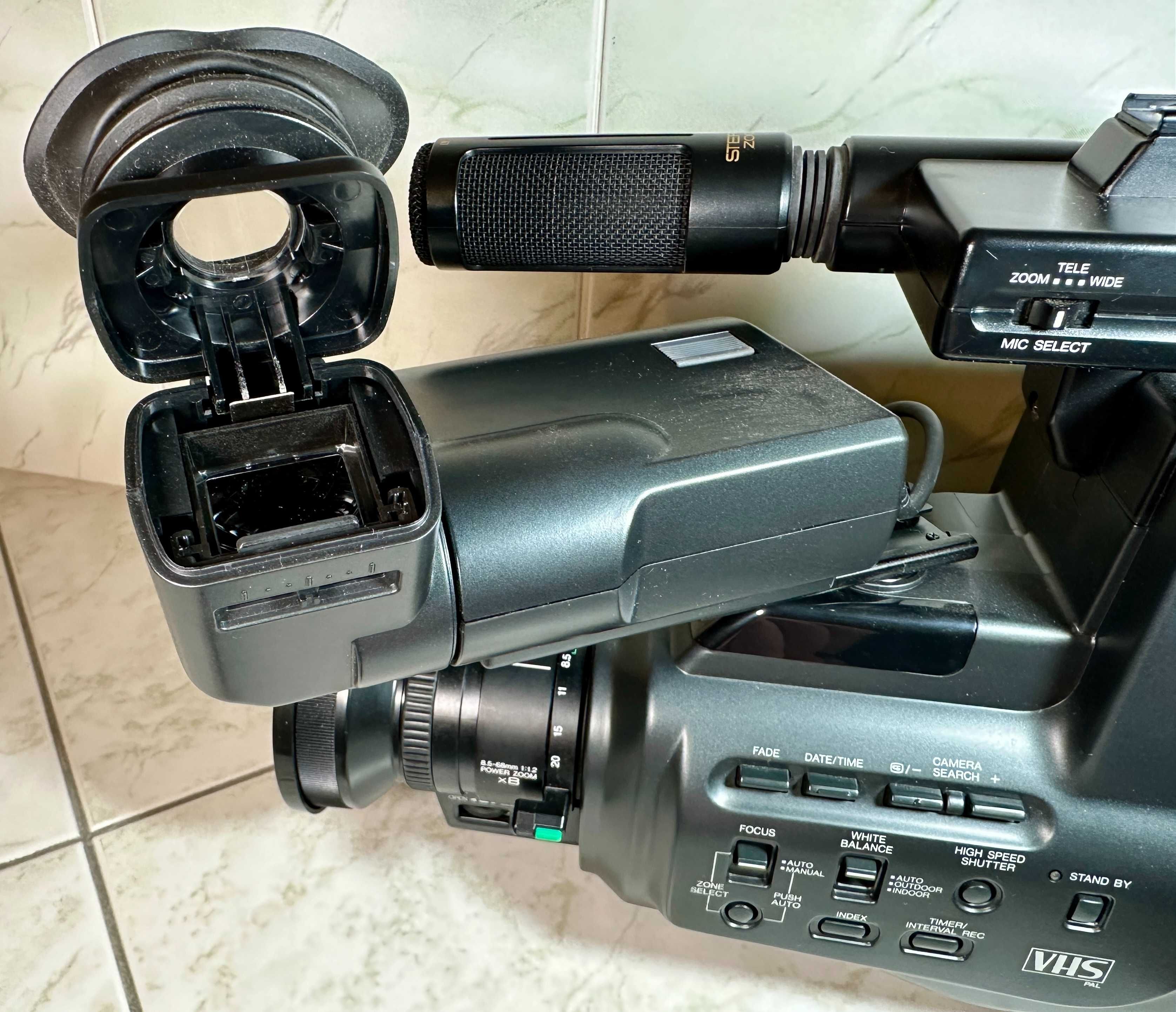 Відеокамера Panasonic NV-M10EG VHS