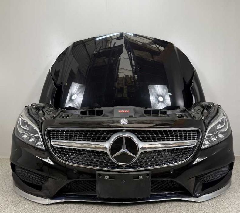 Бампер Mercedes W218 CLS 63 AMG комплектний розборка шрот детали