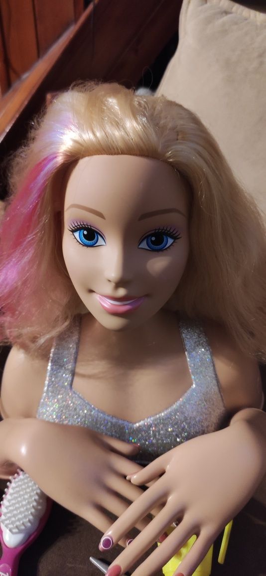 Głowa fryzjerska Barbie