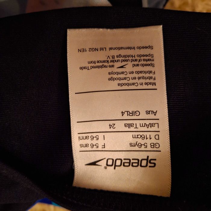 Продам купальник Speedo для дівчинки