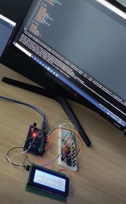 Projekty elektroniczne, programowanie, Druk 3D, naprawy urządzeń.