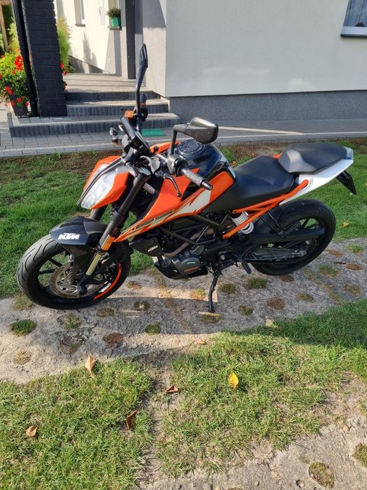 KTM Duke 125 ABS.