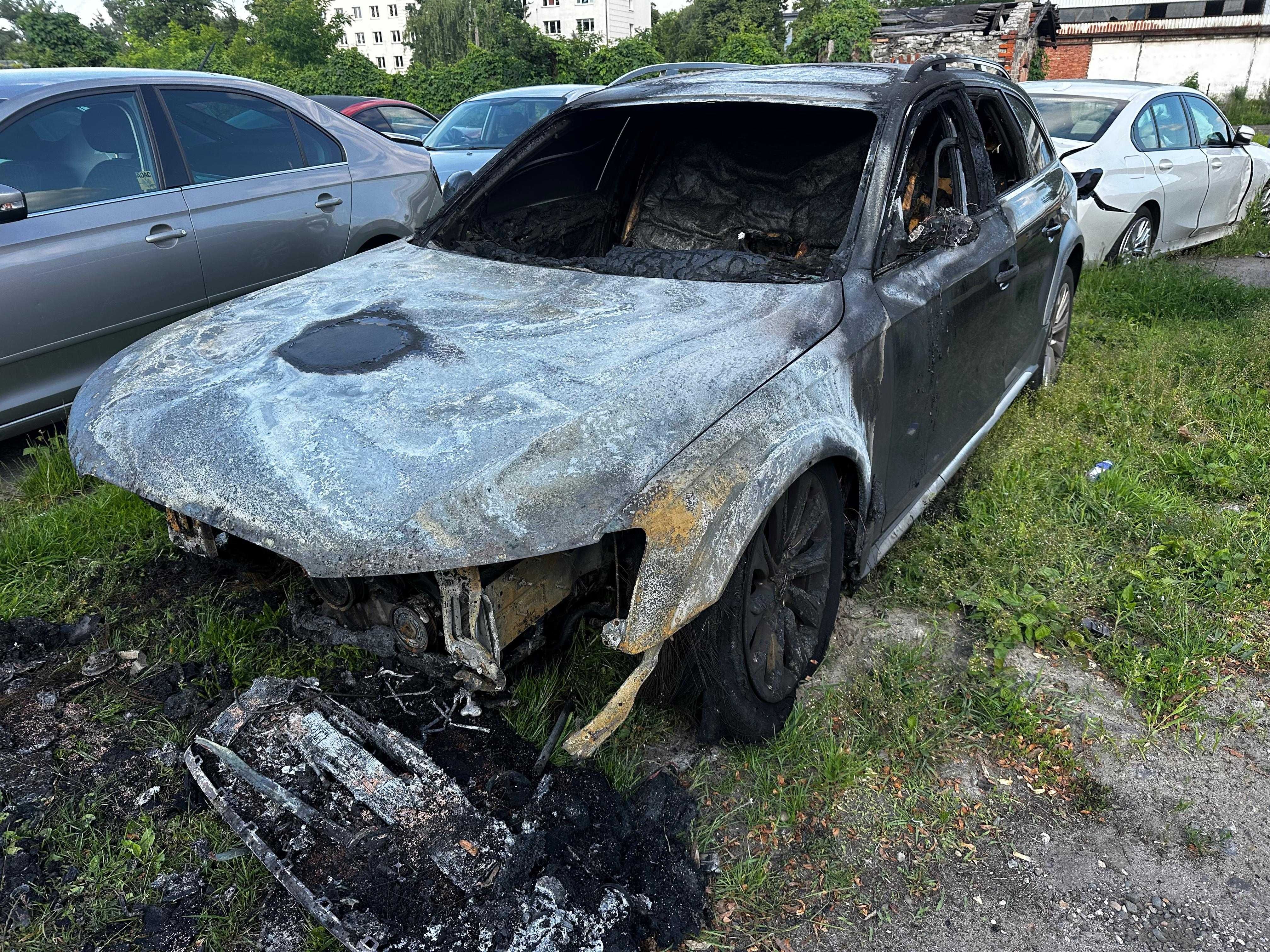 Audi a4 allroud 2014r zniszczone możliwość sprzedaży części oddzielnie