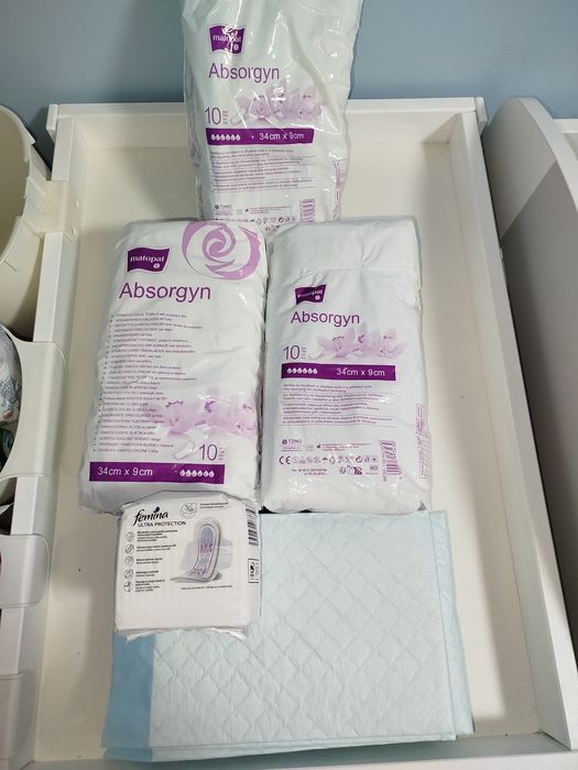 Absorgyn Matopat – 2 pełne + otwarta paczka + podpaski + podkłady
