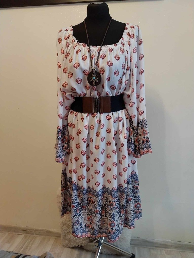 Sukienka Oversize Plus Size