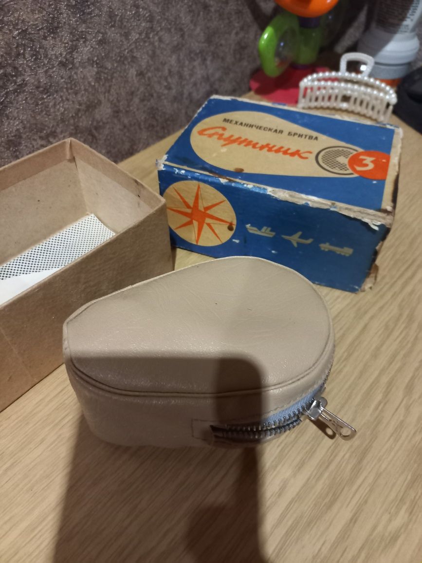 Электробритва Спутник