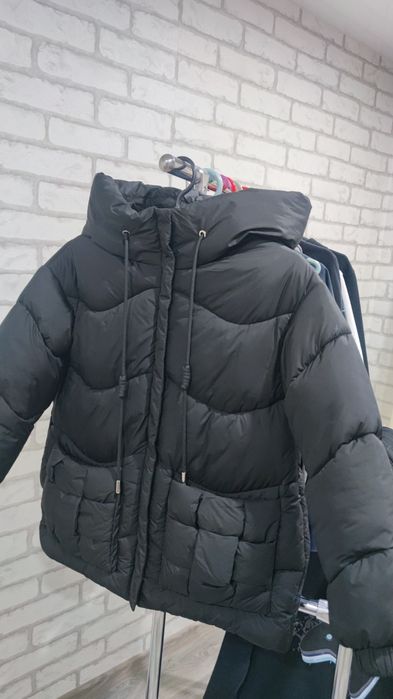 Зимова куртка на дівчинку,р.146