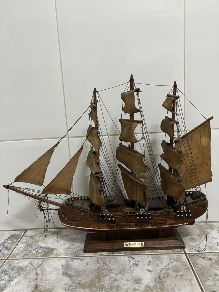 Fragata Siglo XVIII Navio