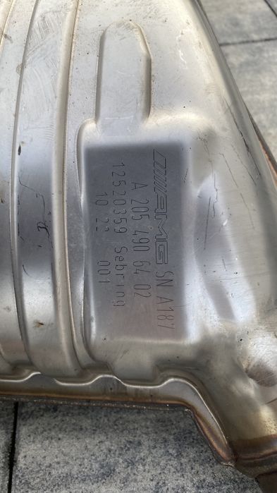 Tłumik końcowy Mercedes W205 AMG wydech tłumiki wydechy