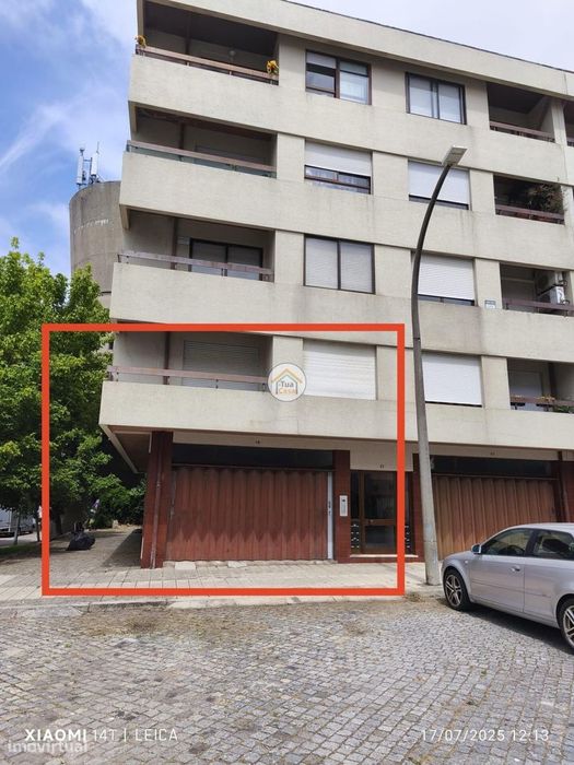 Apartamento T3 com 132m2 na Foz do Douro, Porto