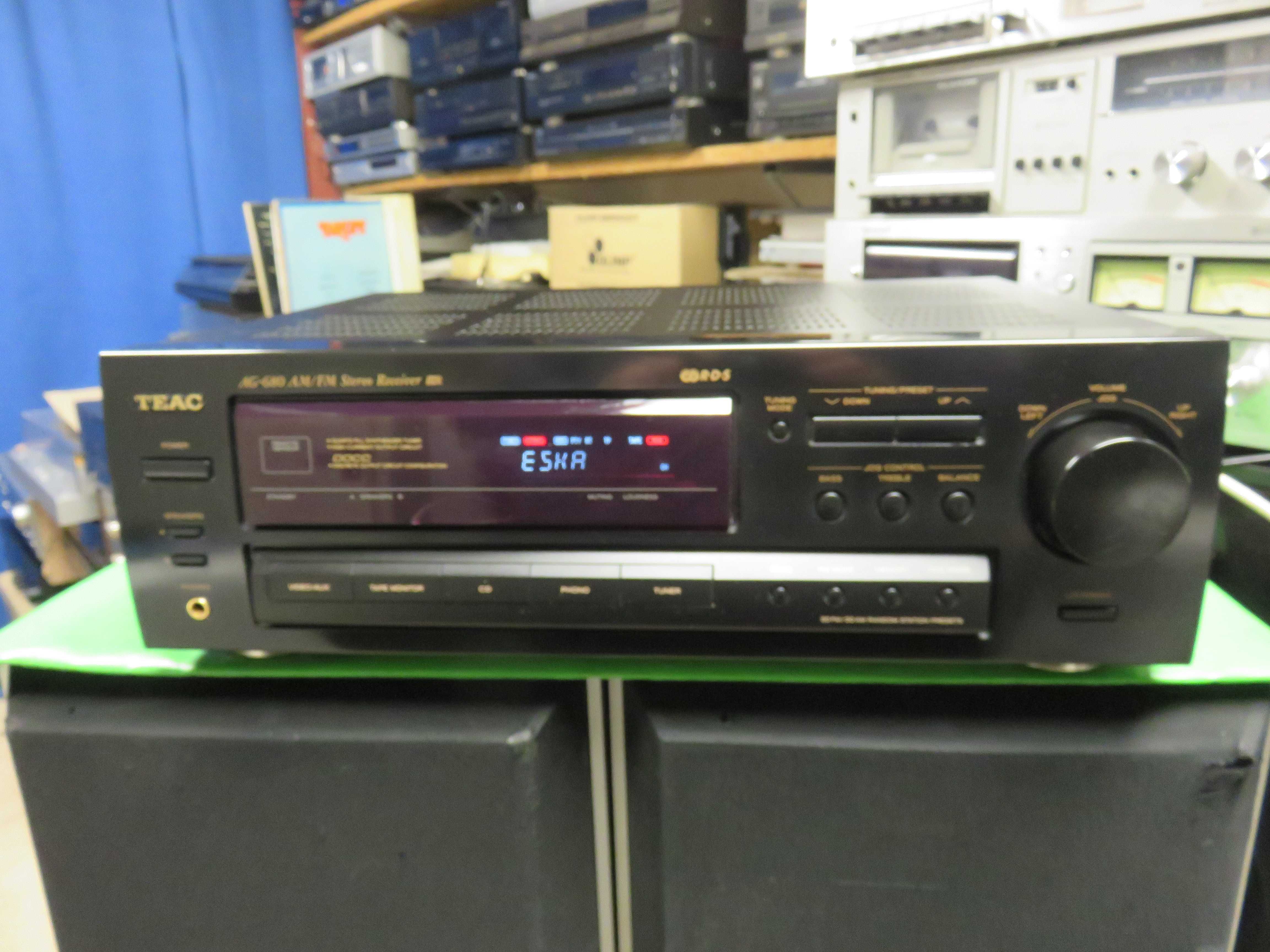 Amplituner Teac AG-680 RDS