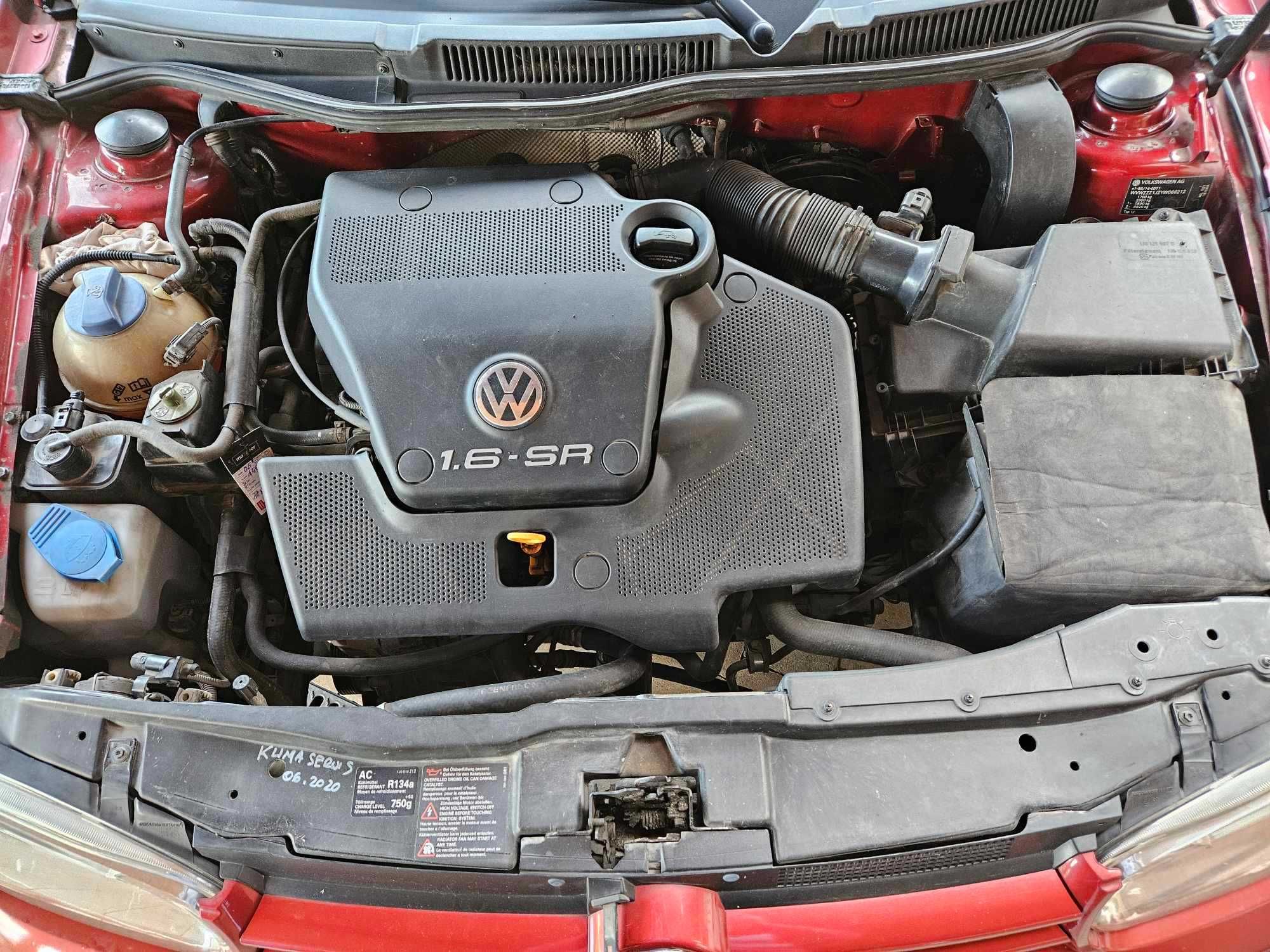 Volkswagen Golf IV, 1,6 benzyna