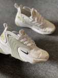 Buty białe sneakersy nike zoom 2k