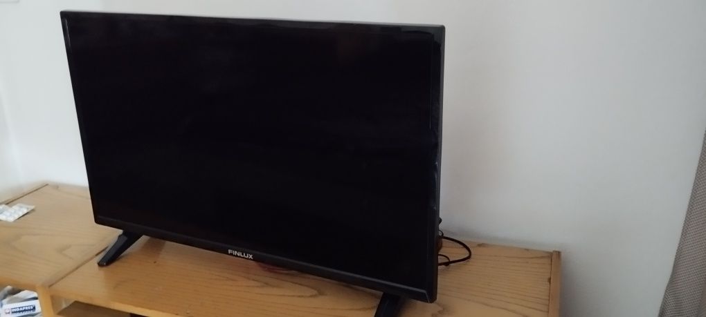 Telewizor " FINLUX " 32"