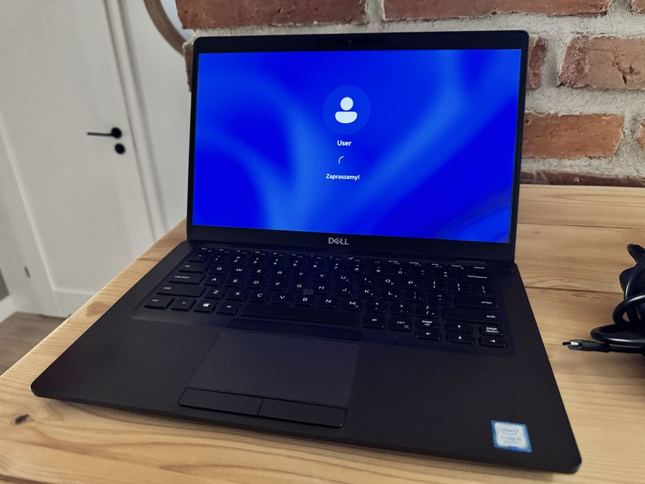 Dell 5400 / i5-8350u 1.6GHz / 8GB ram / 250 SSD / W11 Pro