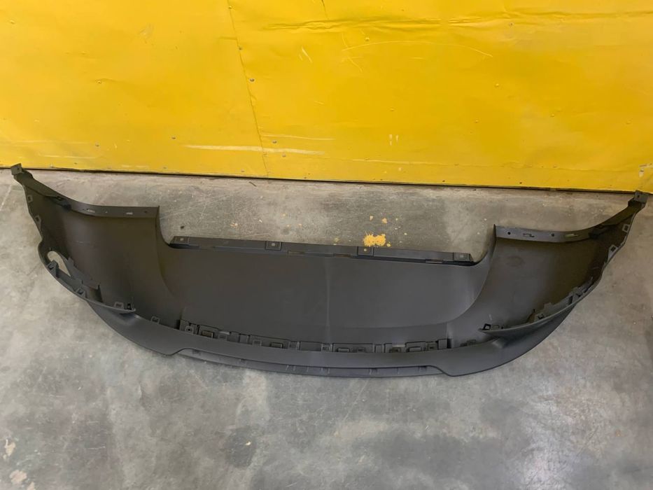 Jeep Cherokee 2014 2015 2016 2017 бампер губа бампера Чироки запчасти