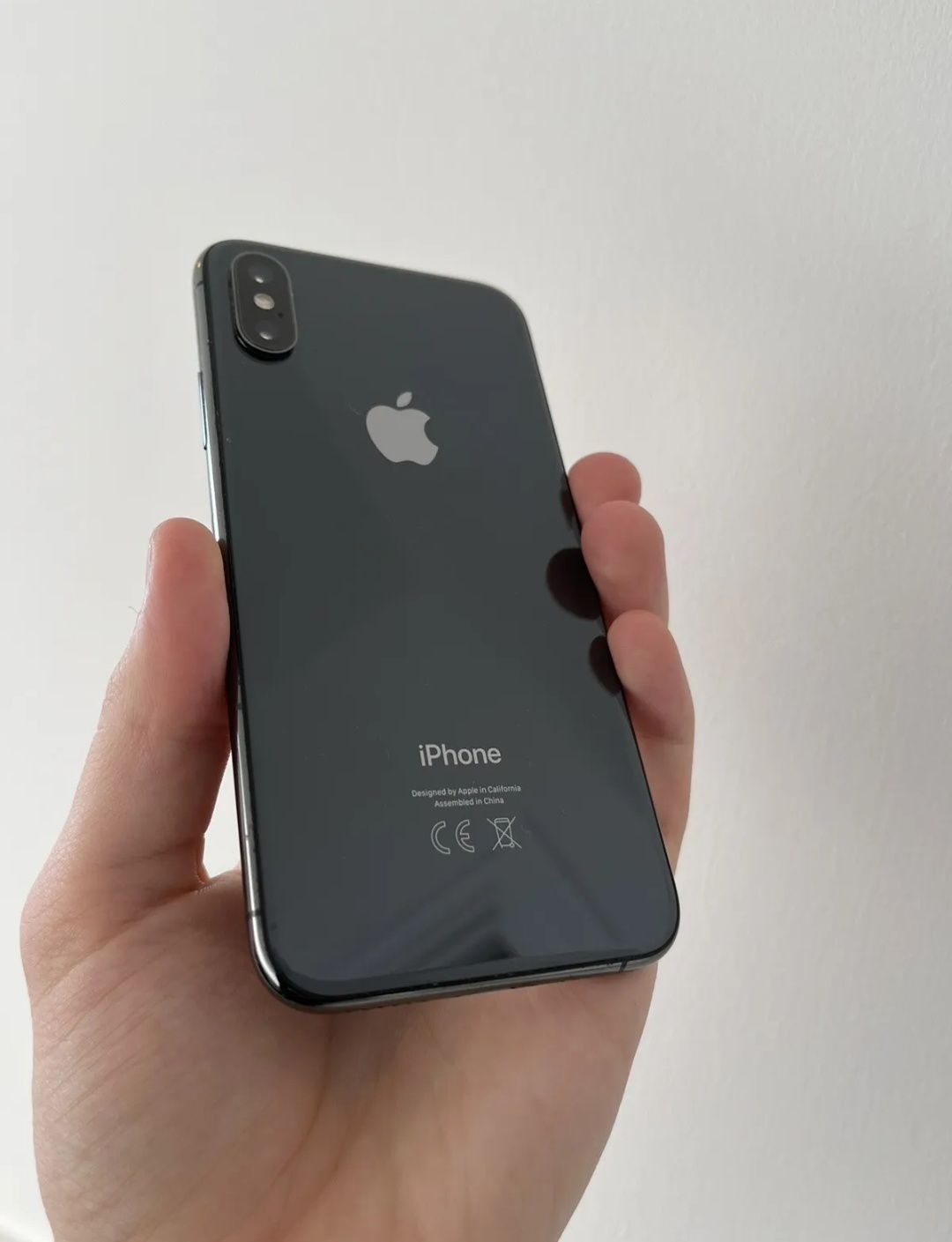 Смартфон Iphone XS 64 GB