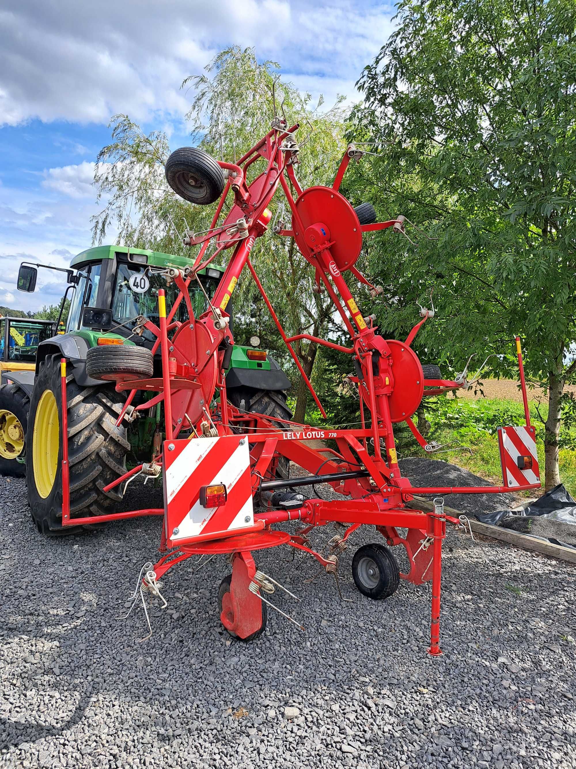 Przetrząsarka Lely Lotus Stabilo 770 Przewracarka