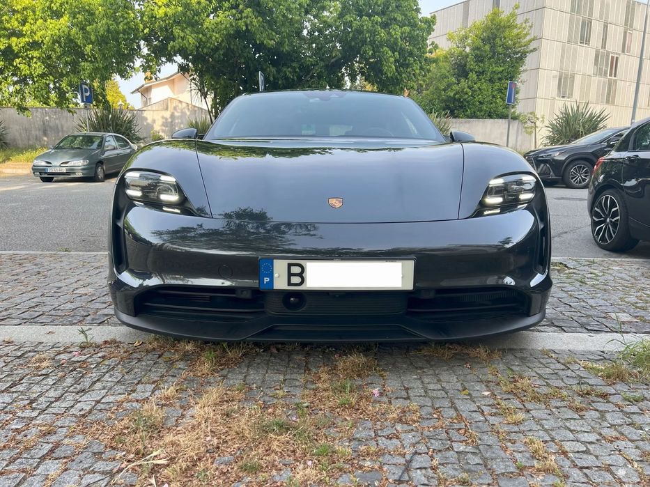 Porsche Taycan Bateria Performance Plus