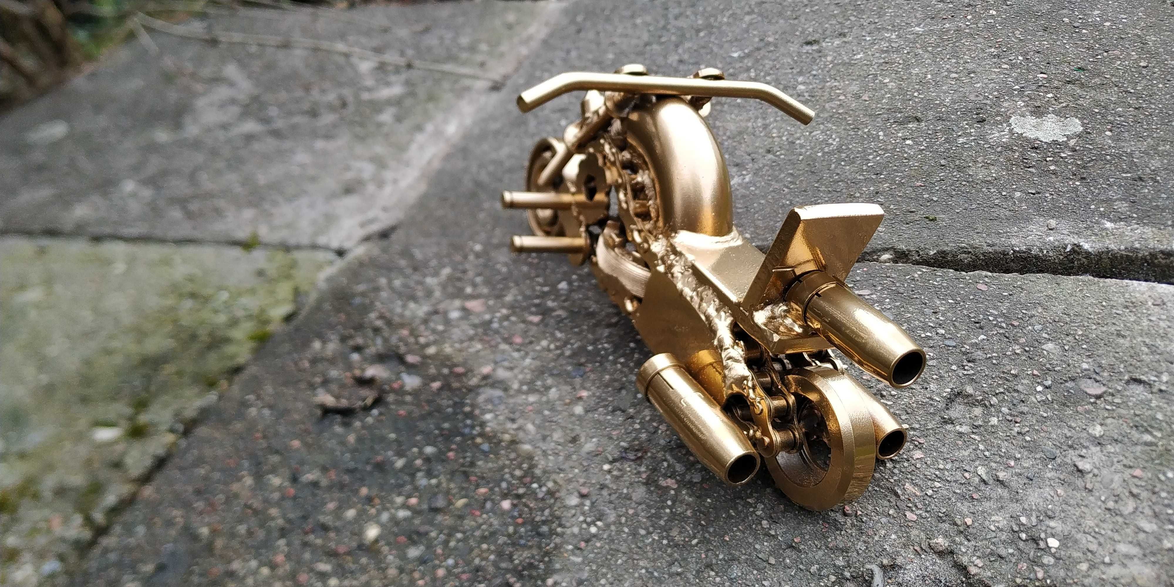 Motocykl, rękodzieło z metalu