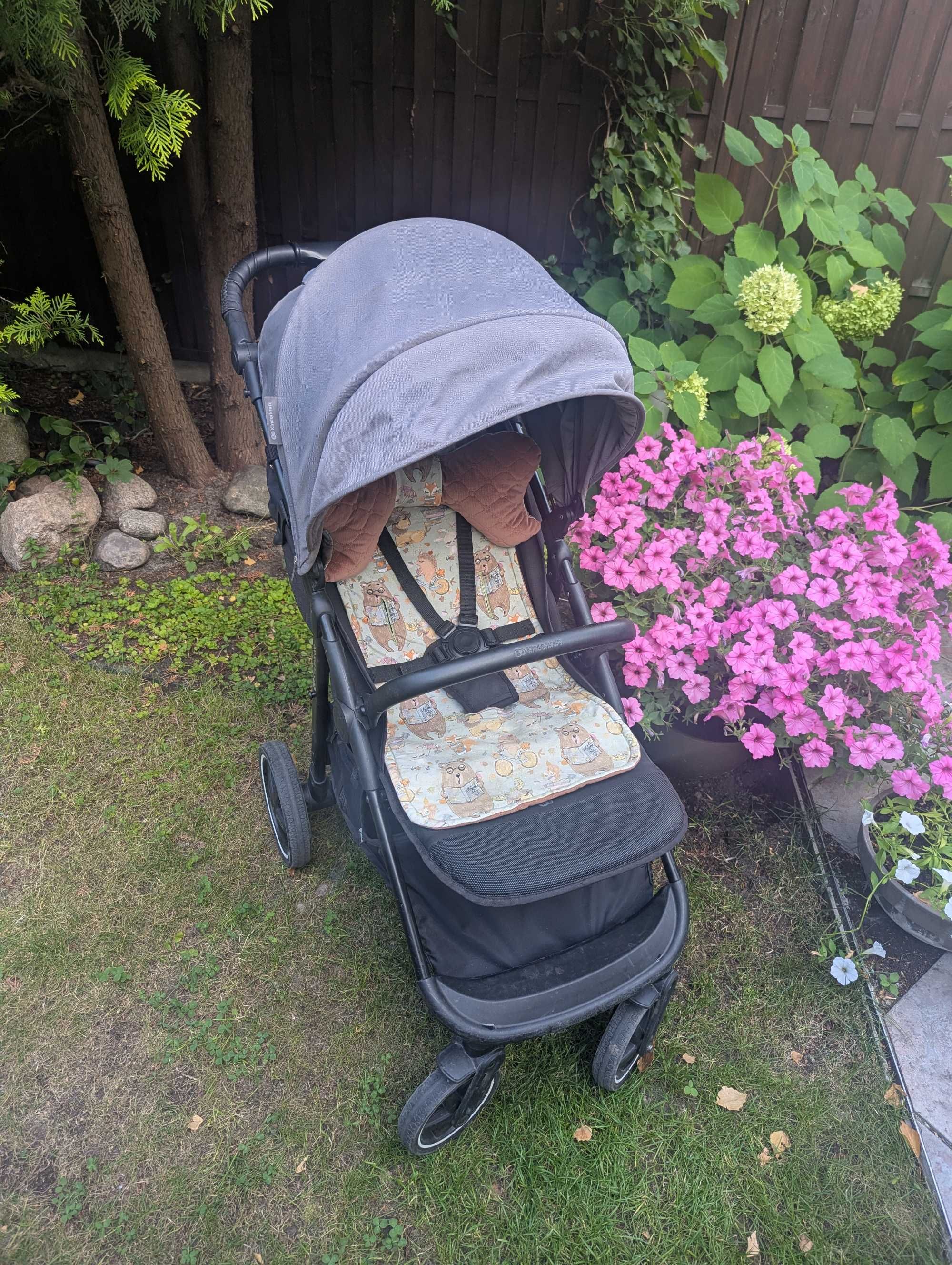 Wózek spacerowy Kinderkraft szary składany