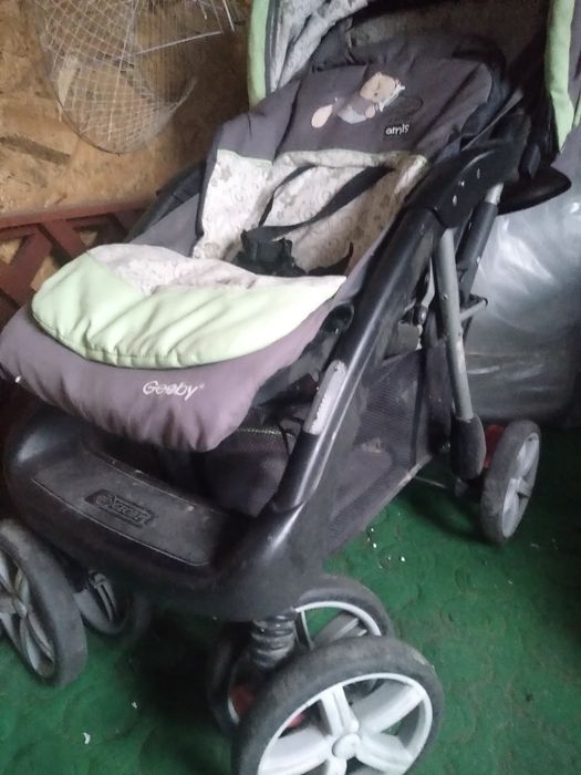 Продам дитячу коляску Geoby бу 1000 грн 1-3 р