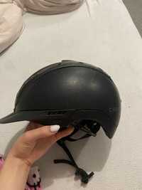 Kask jezdziecki casco