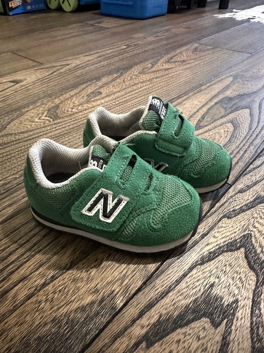 Кросівки дитячі new balance