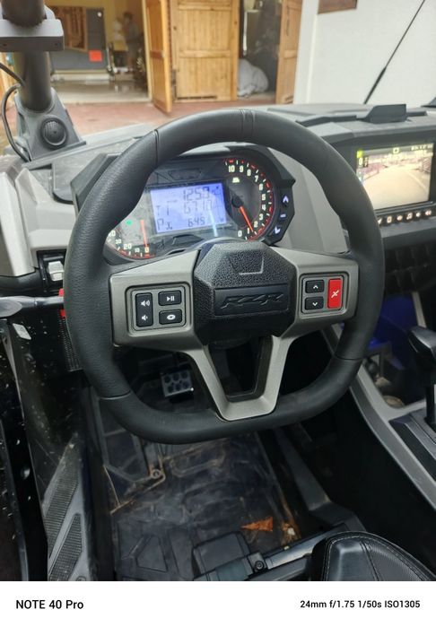 Polaris rzr 1000 turbo por xp ultimate