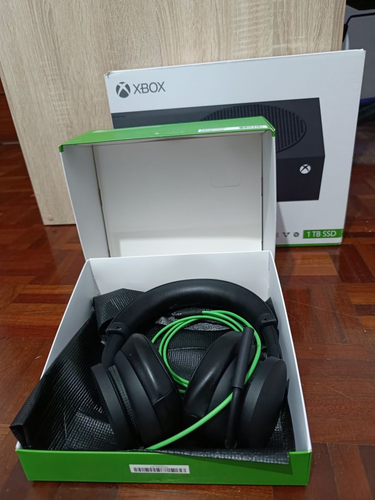 Xbox série s 1tb nova LER DESCRIÇÃO