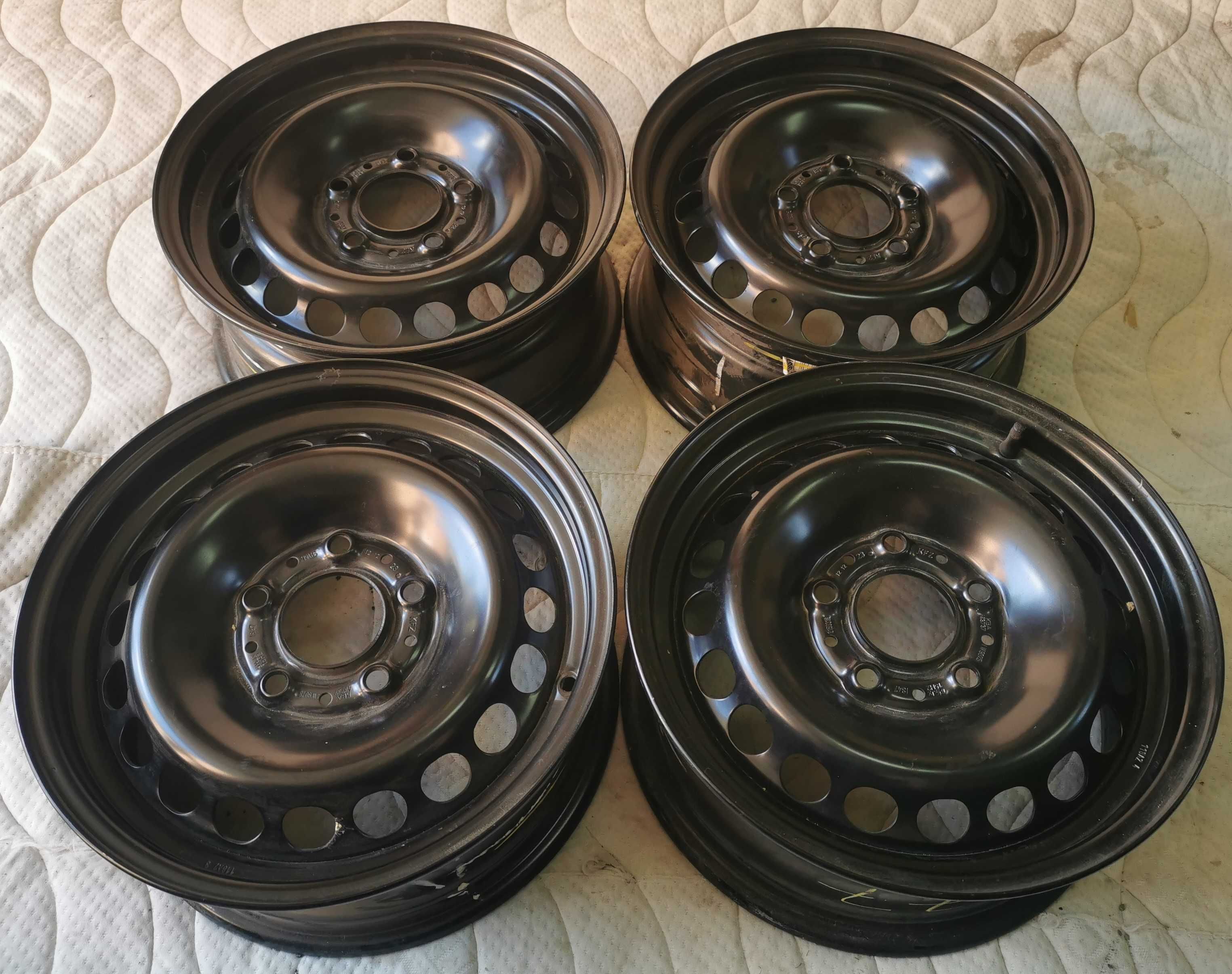 4x felgi stalowe 15 BMW seria 3 E36 Z3 nowe