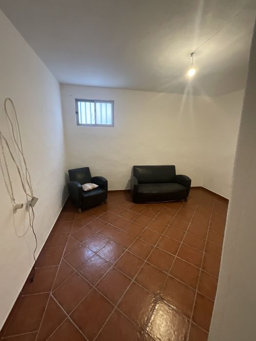 T1 para alugar em vila viçosa com Água e Eletricidade incluida