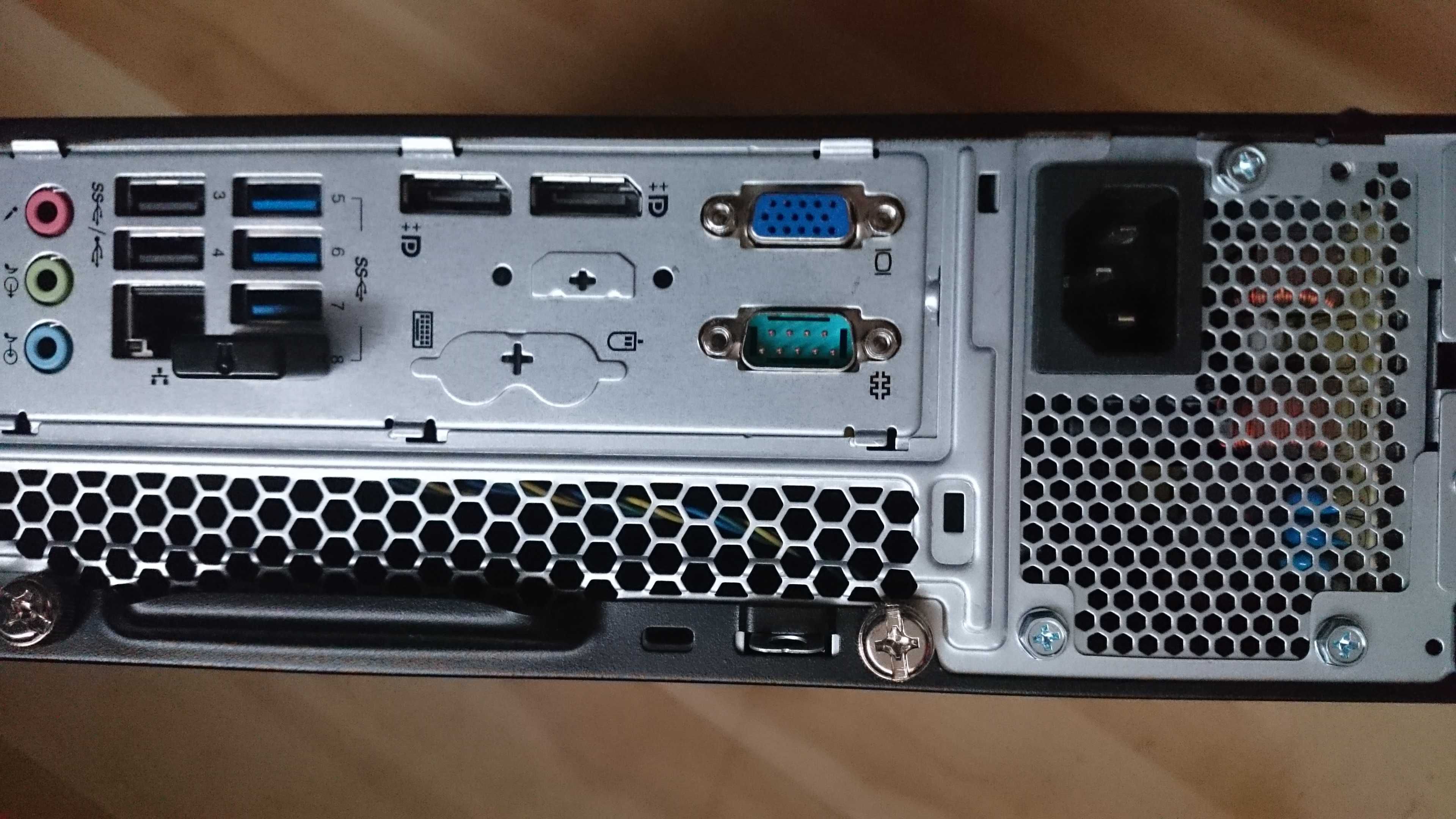 Lenovo ThinkCentre M800 Win 10 Pro i3 8GB SSD