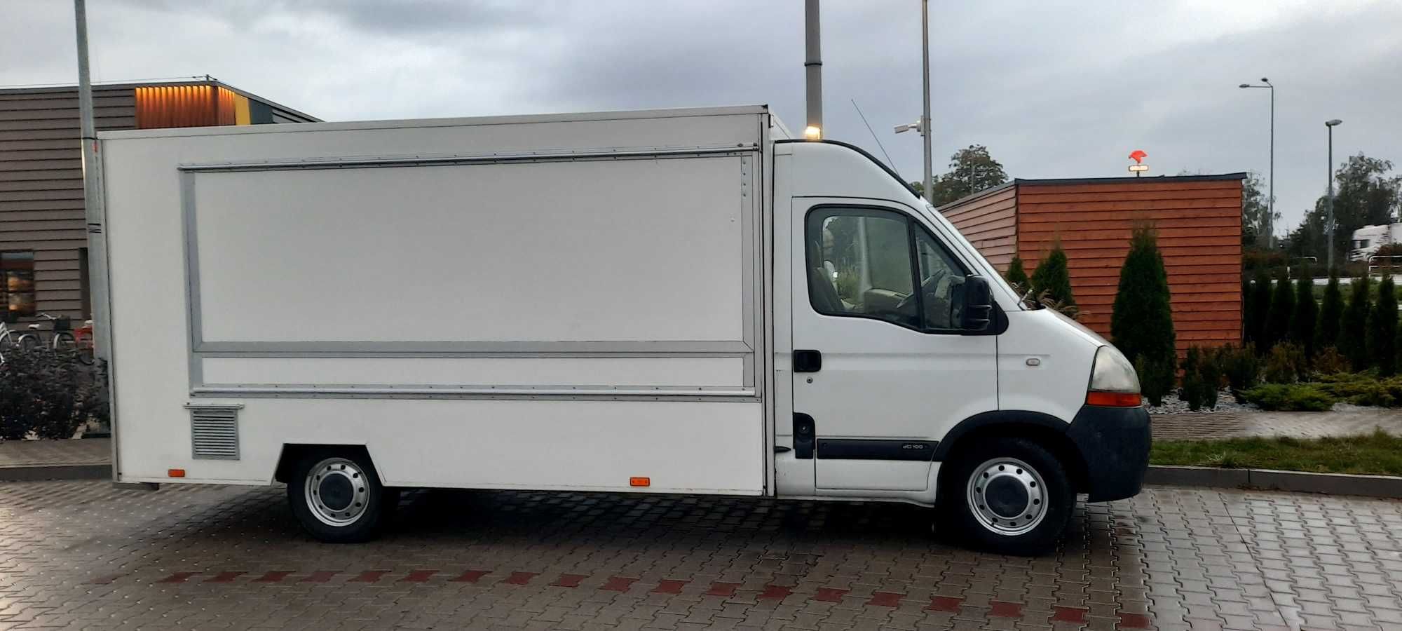 Do Wynajęcia Food Truck Renault Master , odbiór Sanepid