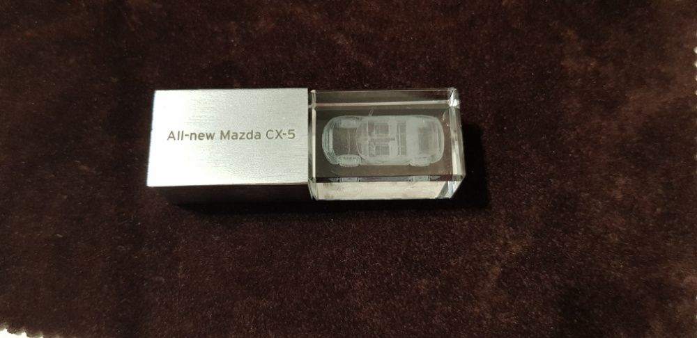 Mazda CX-5 - Pen Usb 4GB