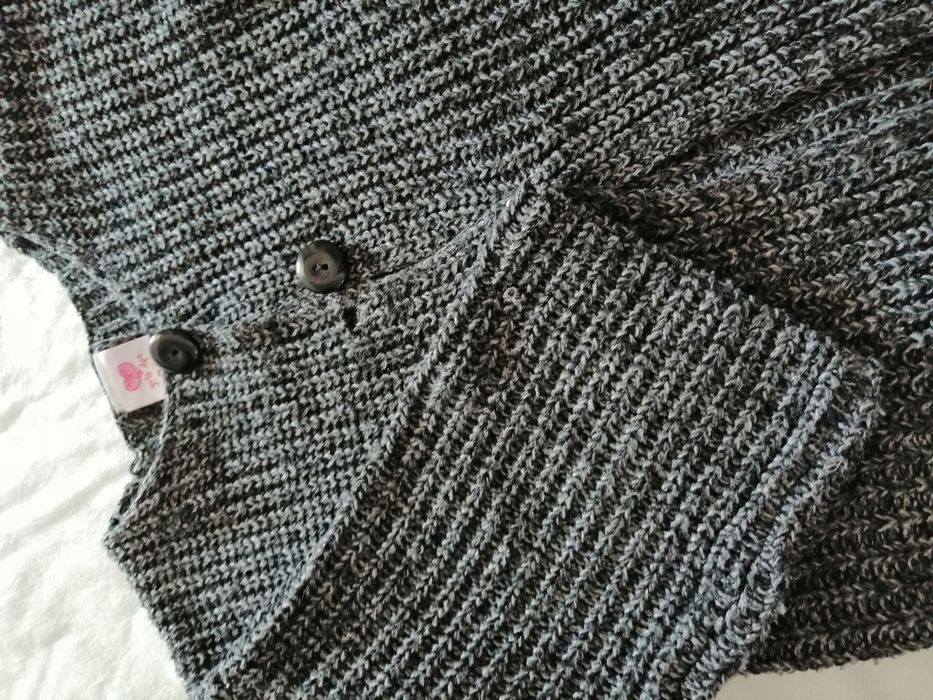 Casaco de malha preto lefties e casacos de malha feitos à mão