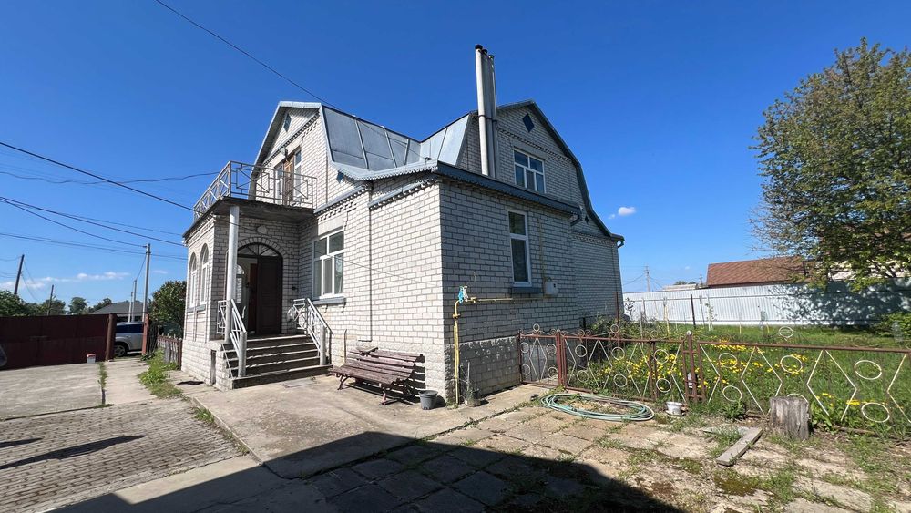 Продаж будинку в с.Велика Димерка (домоволодіння) та 22 сотки землі