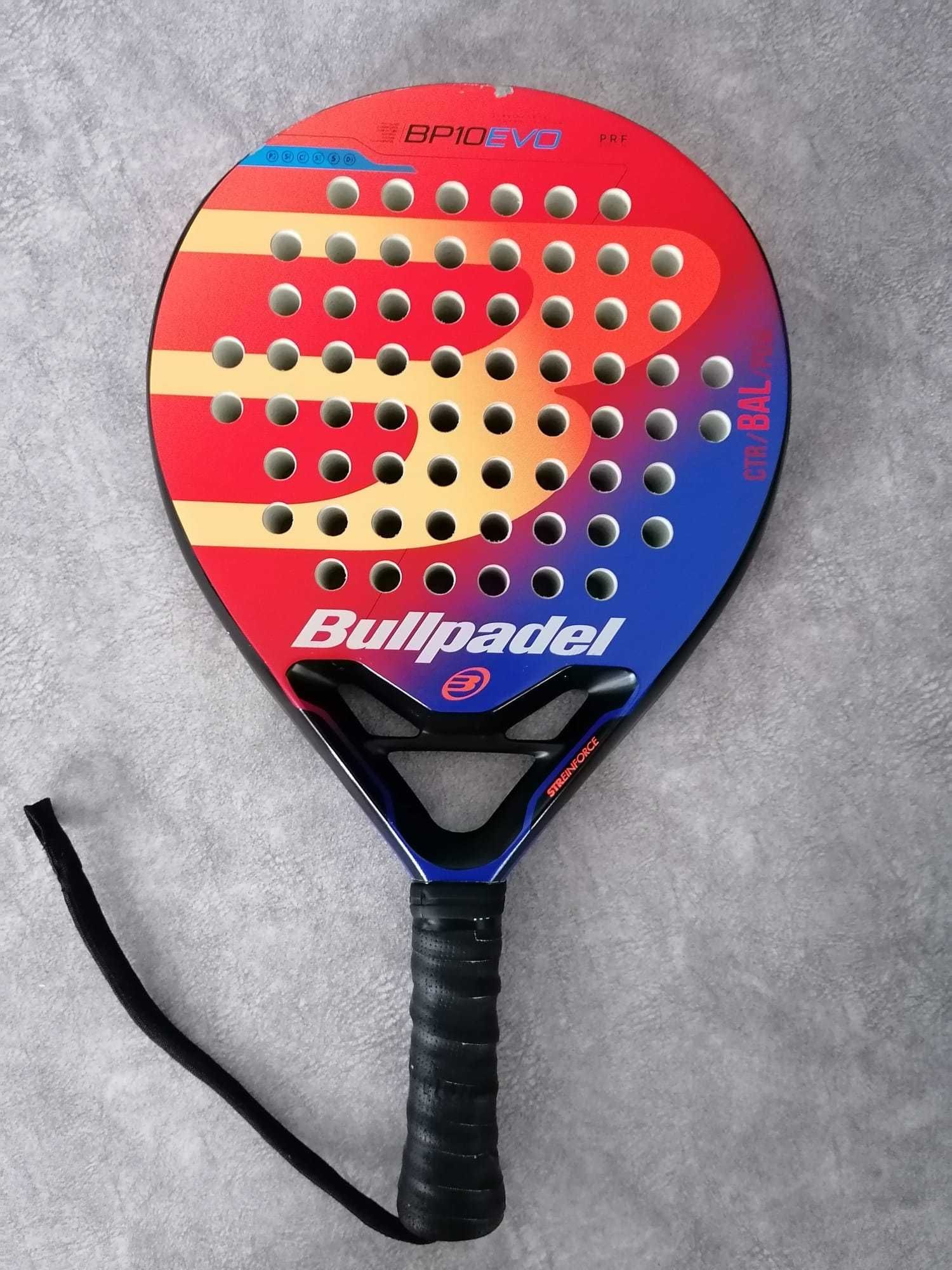 Raquete de Padel "BULLPADEL EVOLUTION 10"