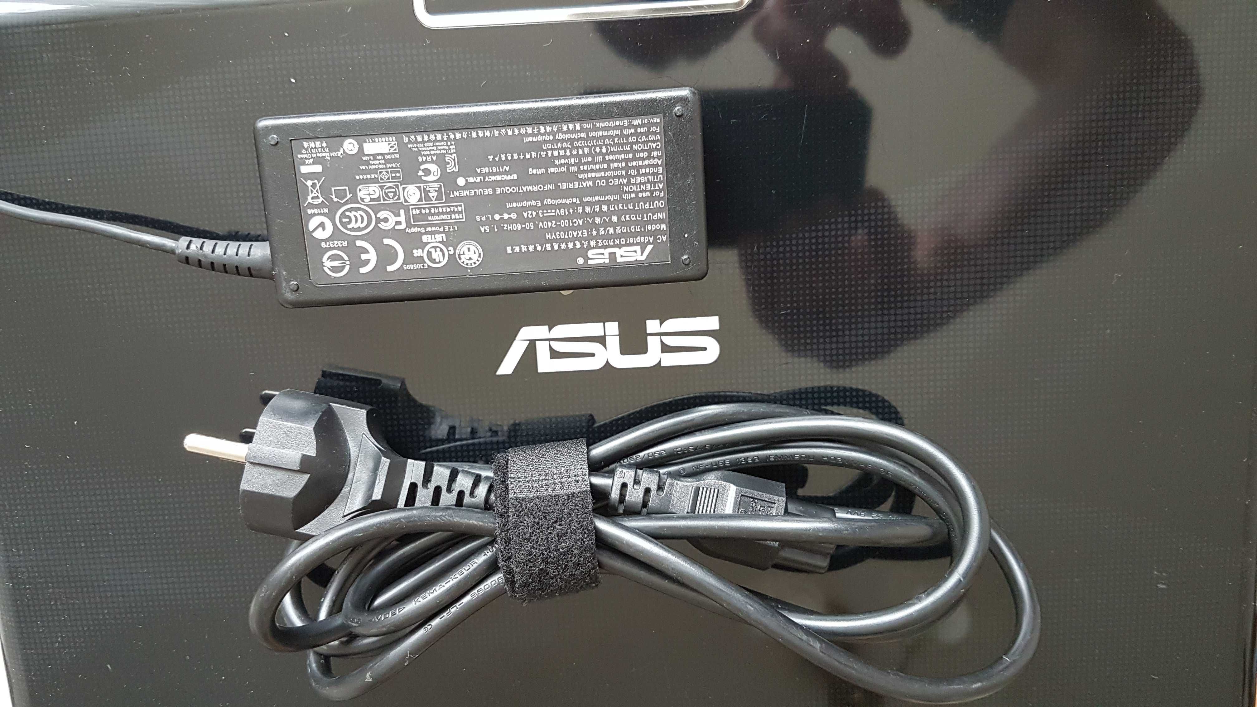 Laptop Asus-X56V + bonus - torba