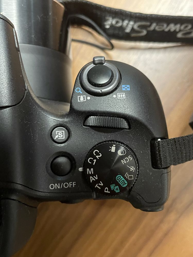 Canon SX 60 HS + Cartão memória- como nova