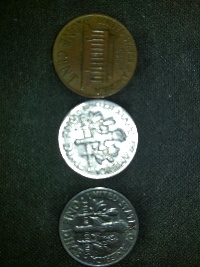 One cent 1971г. , One dime 1985-1984гг.