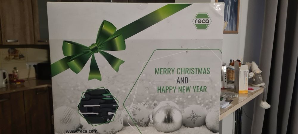 Zestaw narzędzi warsztatowych RECA - prezent świąteczny